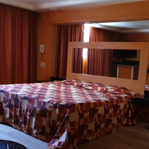 MOTEL IMPERIAL (Querétaro)