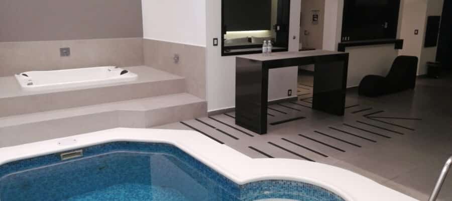 moteles Queretaro AUTO HOTEL MARQUES alberca2